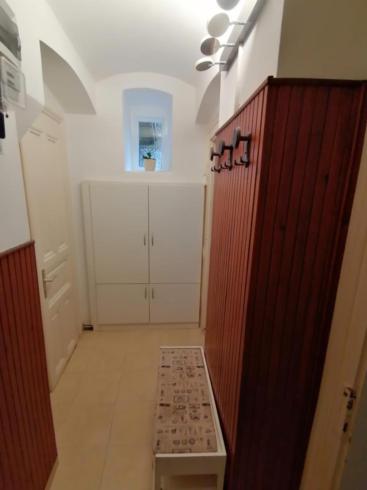 Zagreb Botanical Garden Budget Apartment Luaran gambar